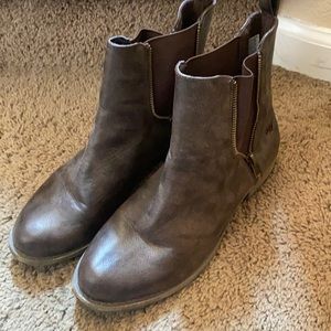 Rocket dog Chelsea boot